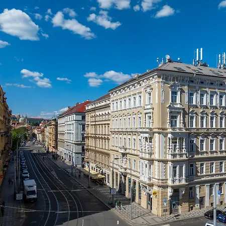 Aparthotel Royal 4*