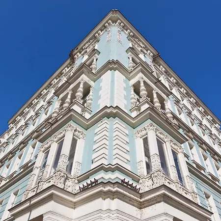 Royal Apart-hotel