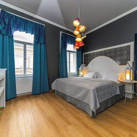 Aparthotel Royal