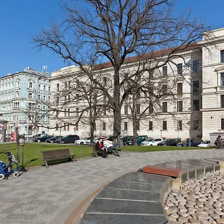 Aparthotel Royal Prague