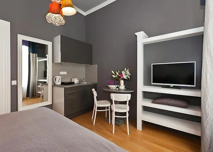 Lägenhetshotell Royal 4*