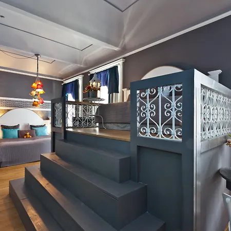 Royal Lägenhetshotell 4*
