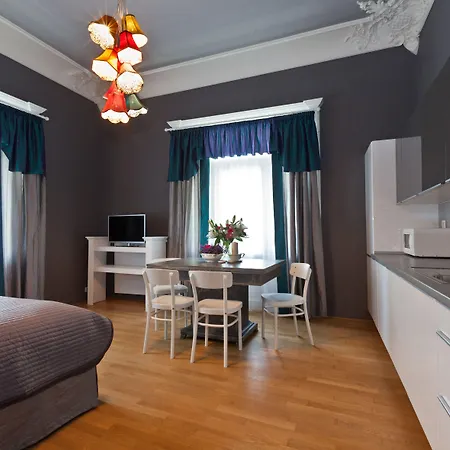 Lägenhetshotell Royal Prag